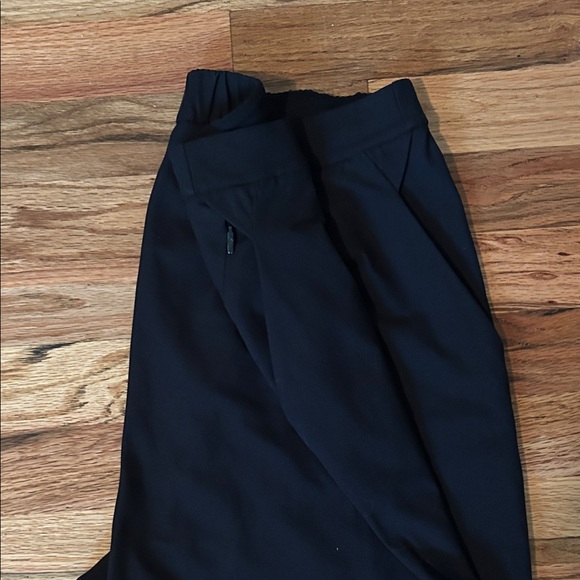 Lululemon Daydrift High-Rise Tapered Trouser (past season model) - Picture 6 of 6